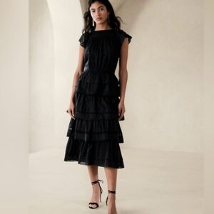 Banana Republic Selene Whimsigoth Tiered Embroidered Midi Dress Sz Med Black